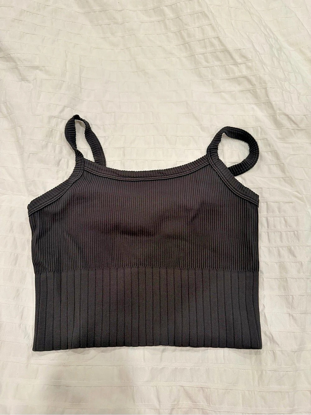 NikiBiki Crop Top